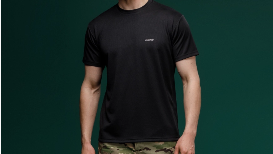 Футболка Coolmax VS класична військова футболка — що краще в польових умовах?