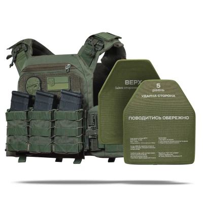 Бронежилет збільшений 5 класу (PRO). Вага 7 кг. Керамічні бронеплити 3.38 кг. Олива