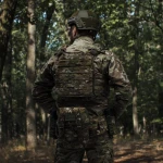 Бронежилет 3 класу (PRO). Вага 3.1 кг. Поліетиленові плити 0.99 кг. Мультикам 5