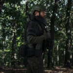 Бронежилет збільшений 3 класу (PRO) L. Вага 3.4 кг. Поліетиленові плити 1.14 кг. Чорний 10