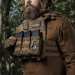 Бронежилет 5 класса (M.V.P.). Вес 6 кг. Керамические плиты 2.59 кг. Койот 5