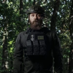 Бронежилет 6-го класу M.V.P. Вага 6.1 кг. Керамічні плити 2.9 кг. Чорний 2