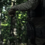 Двойной закрытый подсумок с клапаном под магазины АК/АR. Черный 5