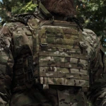 Бронежилет збільшений 3 класу (PRO) XL. Вага 3.7 кг. Поліетиленові плити 1.29 кг. Мультикам 11